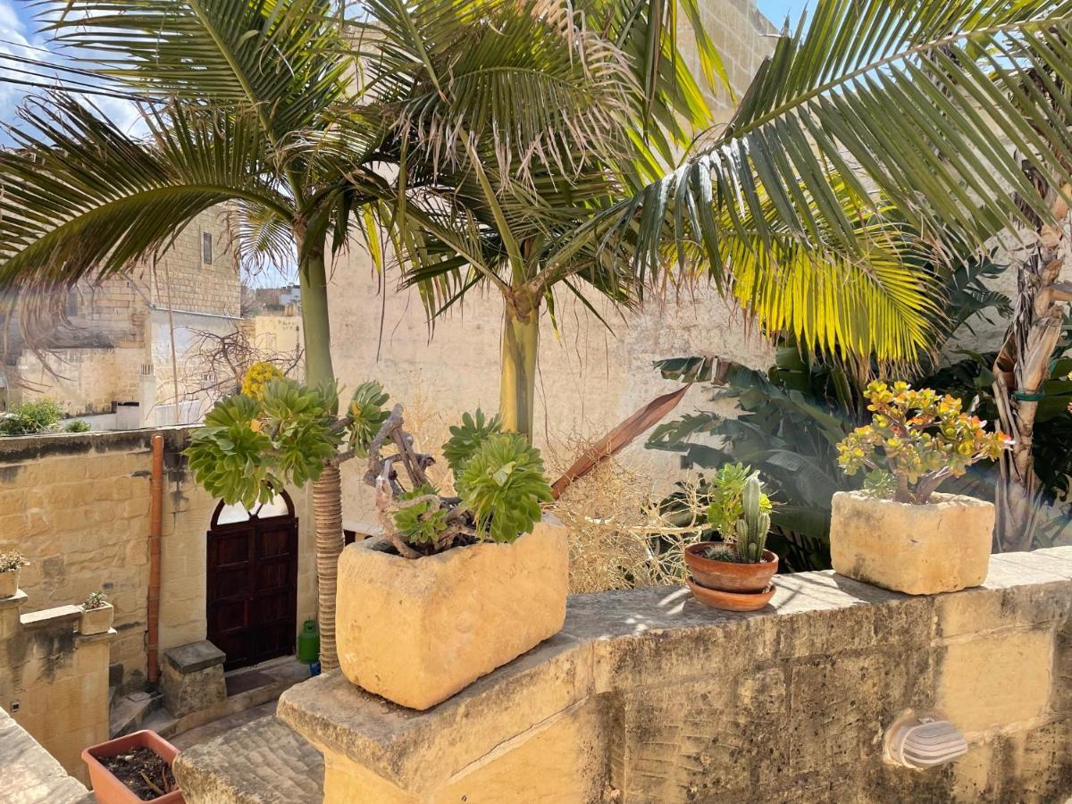 Haven Farmhouse B&B Għarb Екстериор снимка