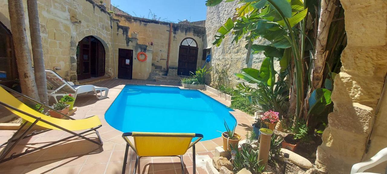 Haven Farmhouse B&B Għarb Екстериор снимка